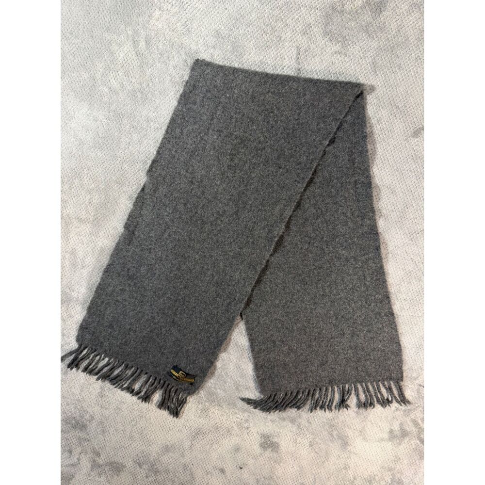Vintage Begg of Ayr Scotland Scarf 100% Lambswool Gray Fringed Made in Scotland